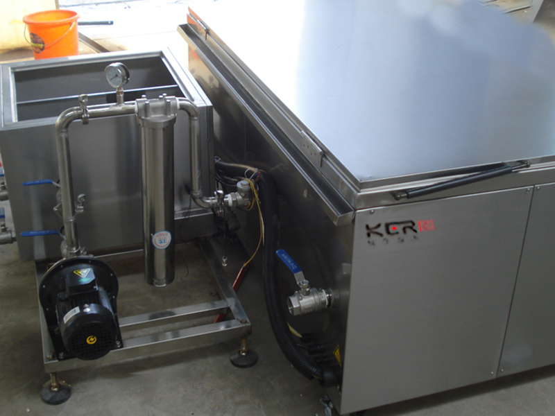 KRU系列汽保型超聲波清洗機